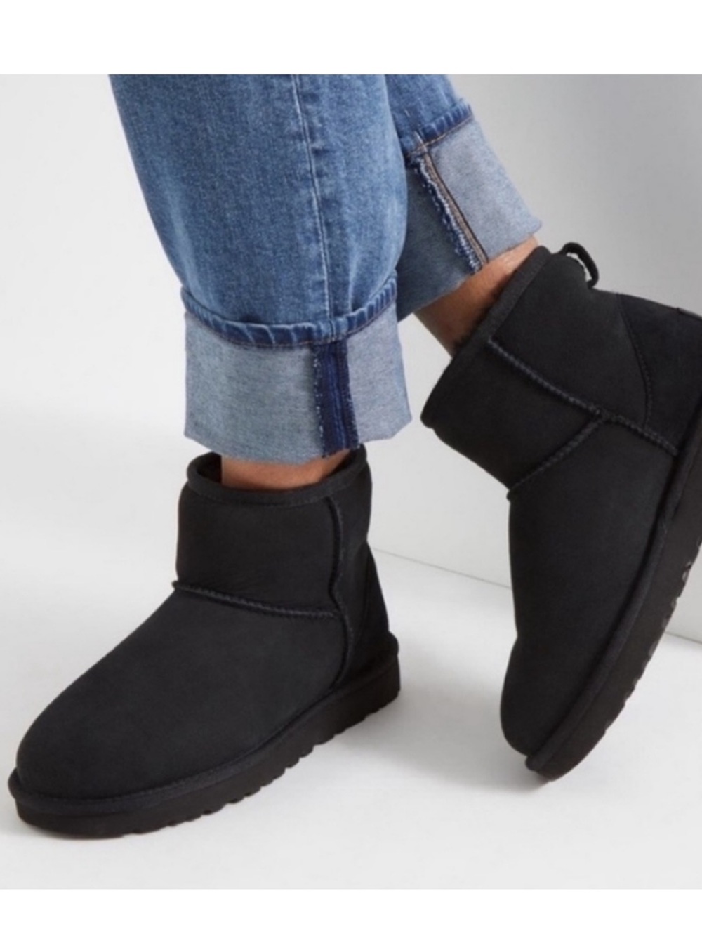UGG Classic Mini II Genuine Shearling Lined Boots Black Size 10